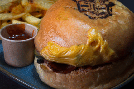 Tom’s House - BBQ SMOKEHOUSE