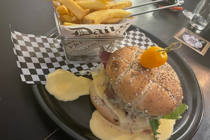 La Villa Grill/Pizzeria