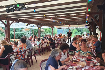 LA NOUVELLE GUINGUETTE DU CAMPING DU LAC DE SAINT POINT Lamartine