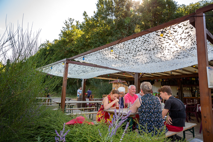 LA NOUVELLE GUINGUETTE DU CAMPING DU LAC DE SAINT POINT Lamartine