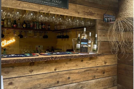 Restaurant La Guinguette de l’Ile du Roi Terrasse bord de Seine Triel Rive gauche Médan