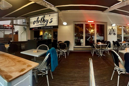 ARTHY'S
