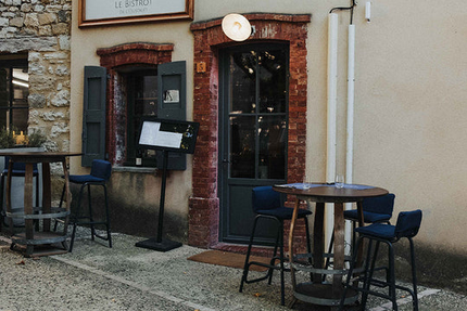 L'Oustalet - Gigondas, Restaurant étoilé et Chambres d'hôtes
