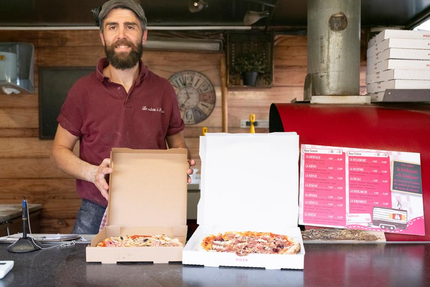 LA ROULOTTE À PIZZA