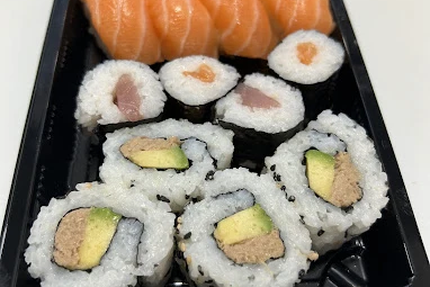 SUSHI PARAGON, CARNAC