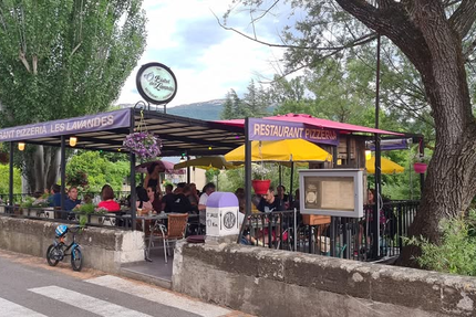 Ô Bistrot Des Lavandes restaurant bar pizzeria