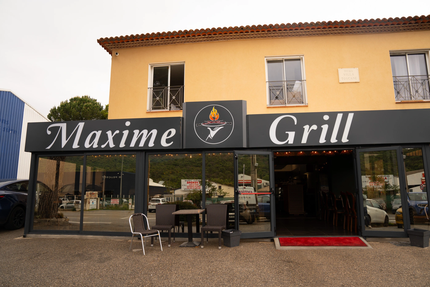 Maxim Grill