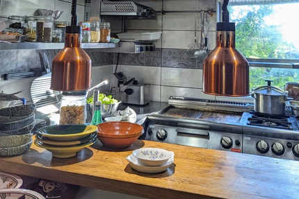 Une bouteille au Canal