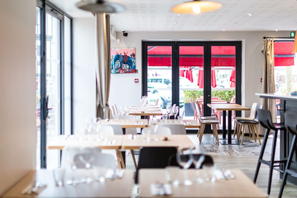 Santiago Restaurant & Bar