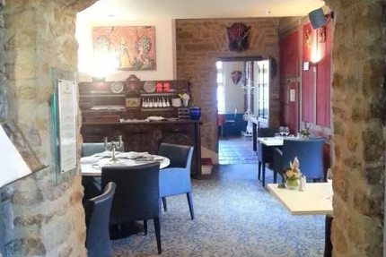 La Tablée Médiévale restaurant 69 Civrieux