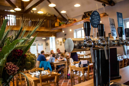 Estaminet de la ferme du Mont Saint Jean