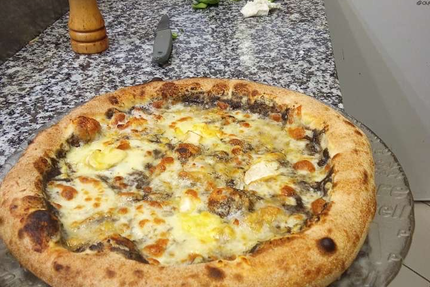 Latt'In Pizz & Burgers Lattes