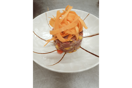 LA PIQUE Restaurant - Bar