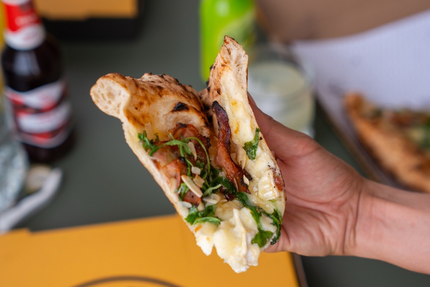 Pupazzo / Pizzas à Emporter / Only Take Away