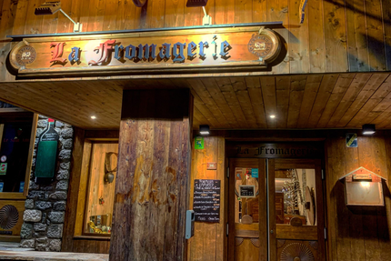 La Fromagerie Méribel ( Restaurant, Crémerie , Boulangerie )