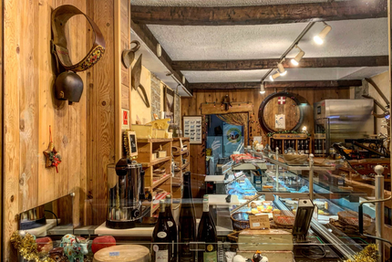 La Fromagerie Méribel ( Restaurant, Crémerie , Boulangerie )