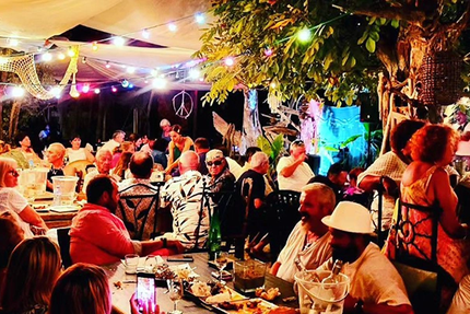 Guinguette de la petite prade chez pierre, ferme de la petite prade à Saint-Laurent-d'Aigouze