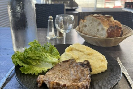 Les Ombrelles - bar restaurant