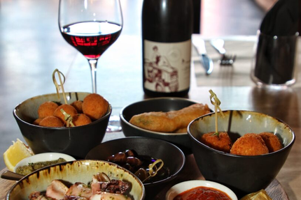 Le Saint Laurent | Bar à cocktails & Restaurant