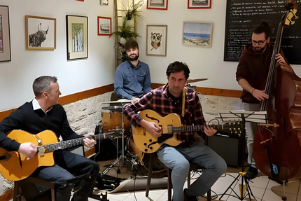 Le café des allées