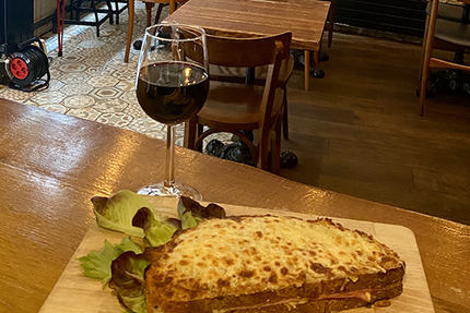 LES FROMAGIVORES - Restaurant