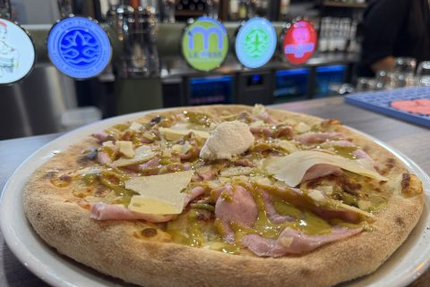 Le Mess - Restaurant Bar Laval