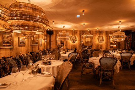 Le Café Saint-Tropez