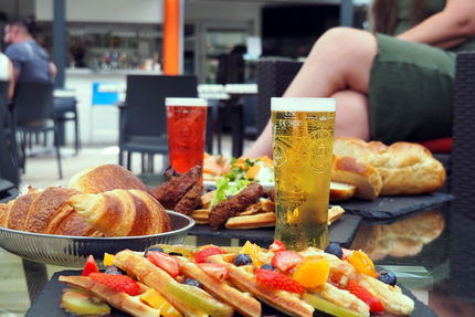 Les Bains Douches Saujonnais | Restaurant - Concept Brasero - Snack