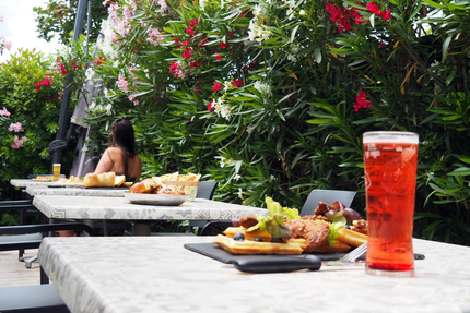 Les Bains Douches Saujonnais | Restaurant - Concept Brasero - Snack