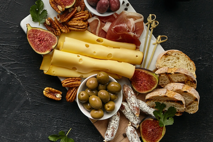 LA TABLE DU BAS A DARDILLY