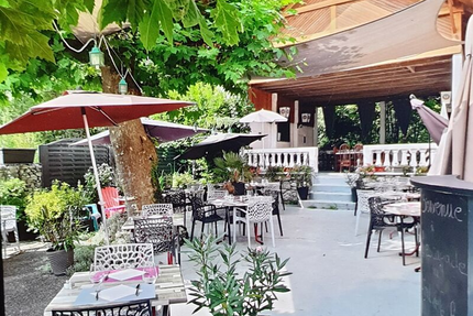 L'Escapade au Pont de La Loi