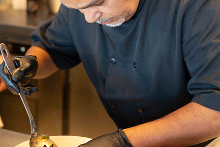 MIA BEACH - Restaurant, Beach club in Villeneuve-Loubet