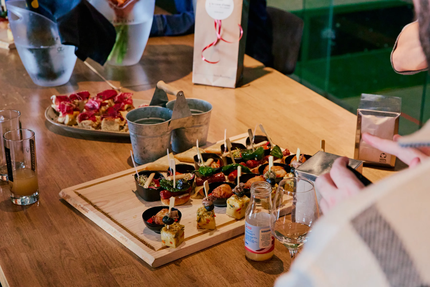 Restaurant Le Trinquet, bar à tapas, cave à vins