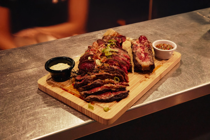 Restaurant Le Trinquet, bar à tapas, cave à vins