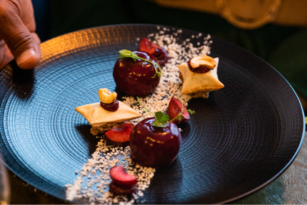 Restaurant @ HOTEL LE GLOBE