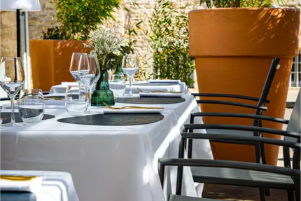 Restaurant @ HOTEL LE GLOBE