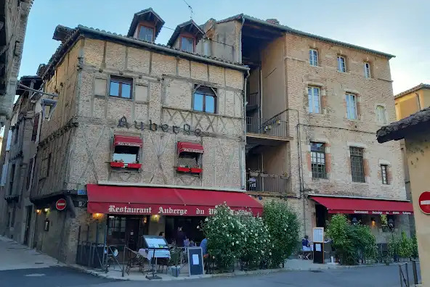 La Petite Auberge