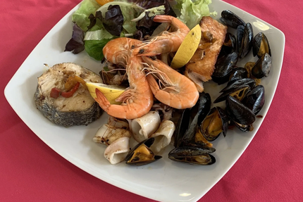 Fourchette et Sable Blanc Restaurant