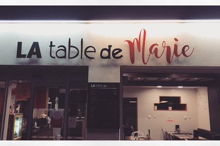 Distributeurs pizzas et plats La table de Marie