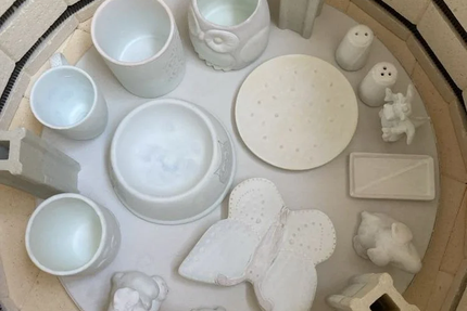 Terracotta Ateliers Créatifs - Peinture sur céramique pour tous !