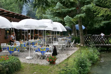 LA PECHE A LA TRUITE