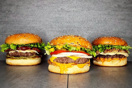 HK BURGER by Housekitchen