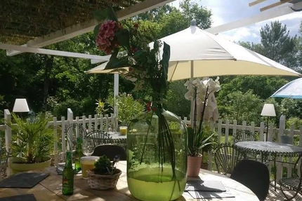 RESTAURANT LES 1 ÈRES LOGES Varaignes