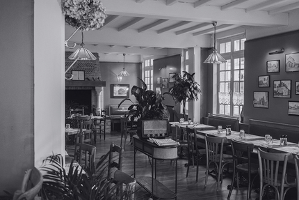 Chez Jeannette Luneray