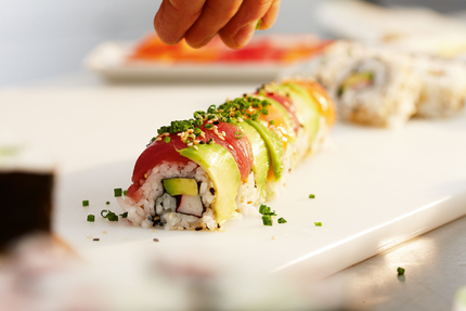 Earn Time Sushi (Restaurant Japonais)