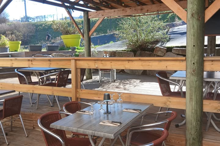 Restaurant le 8