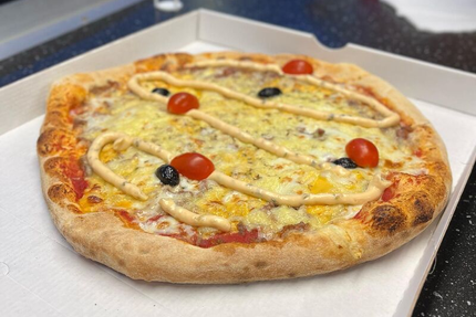 Chez Malou Pizza au feu de bois