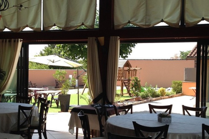 Chez la Mère Bouvier