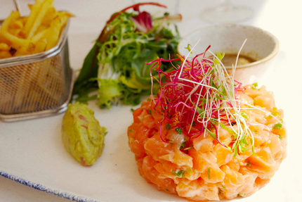 Le Nautic Beach - restaurant & plage privée