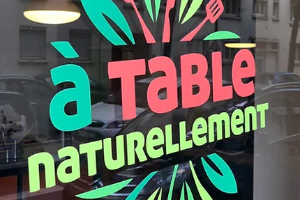 A Table Naturellement